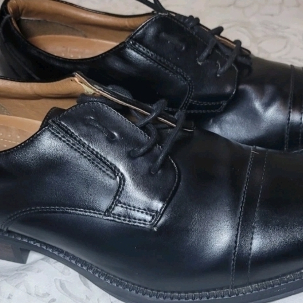 George Men’s Black Dress Shoes Size 9.5 Classic Lace-Up Formal